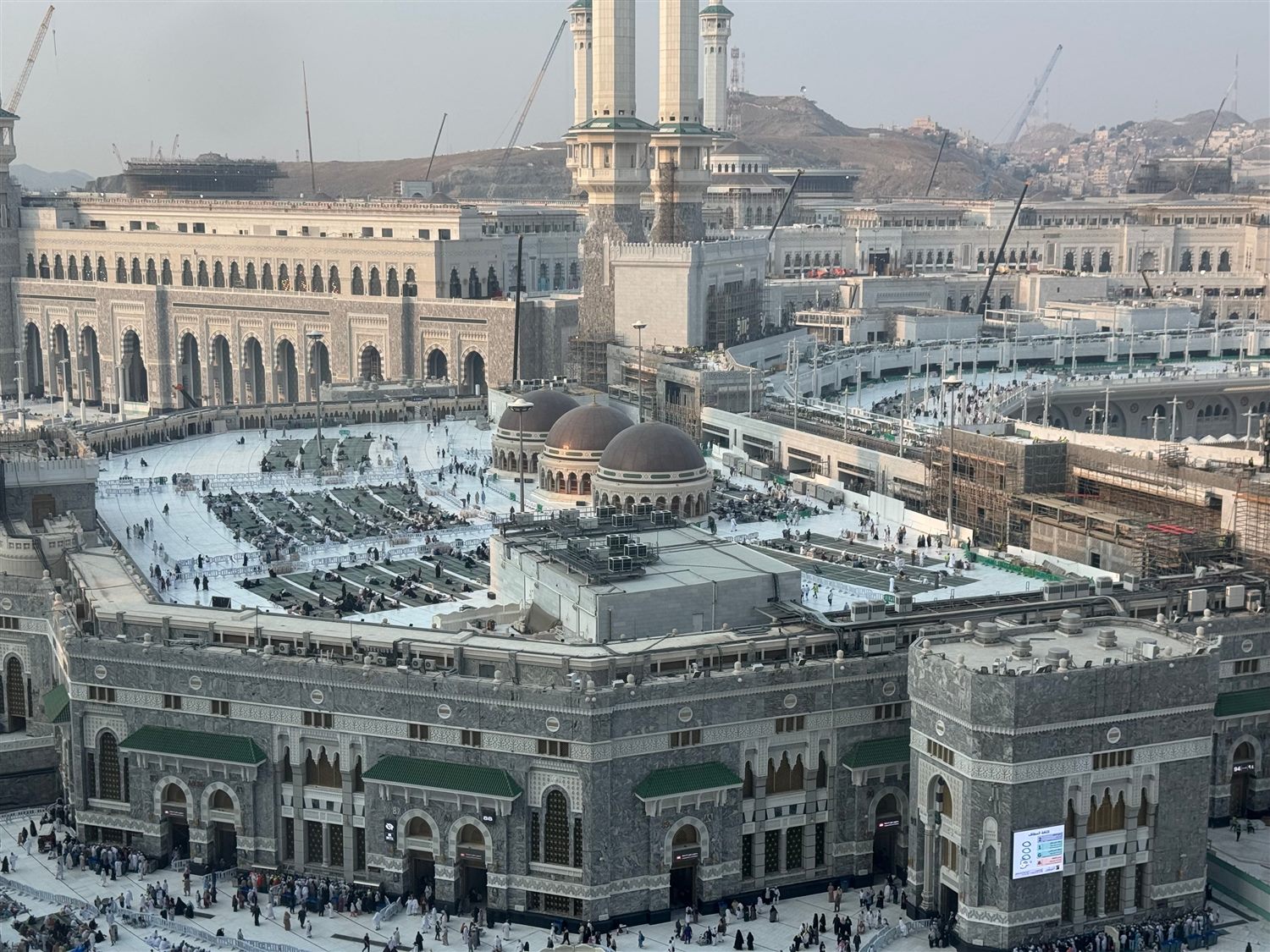 14 Nights 3★ Economy Umrah - view of accommodation and Haram